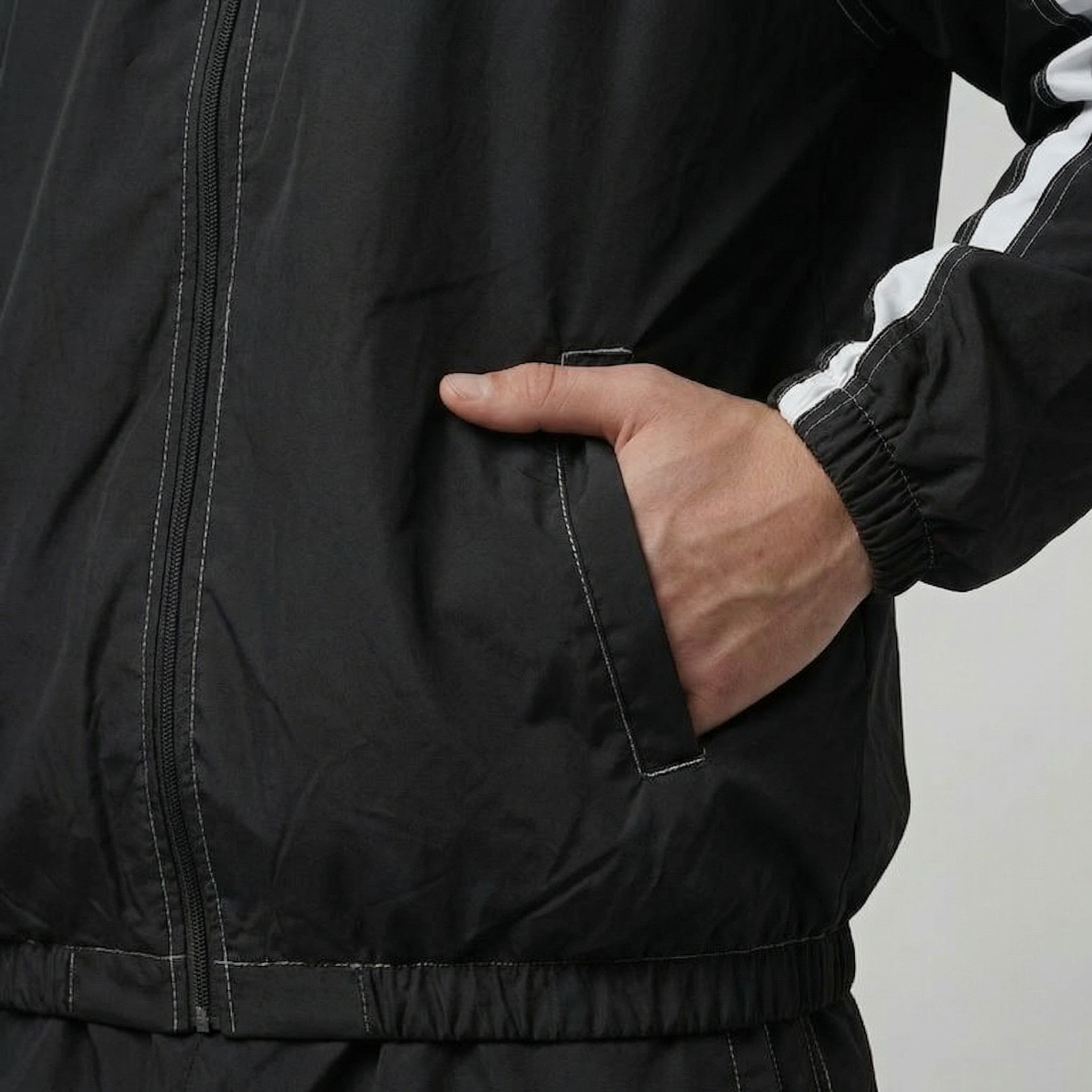 Zipjacke "Earned not given"