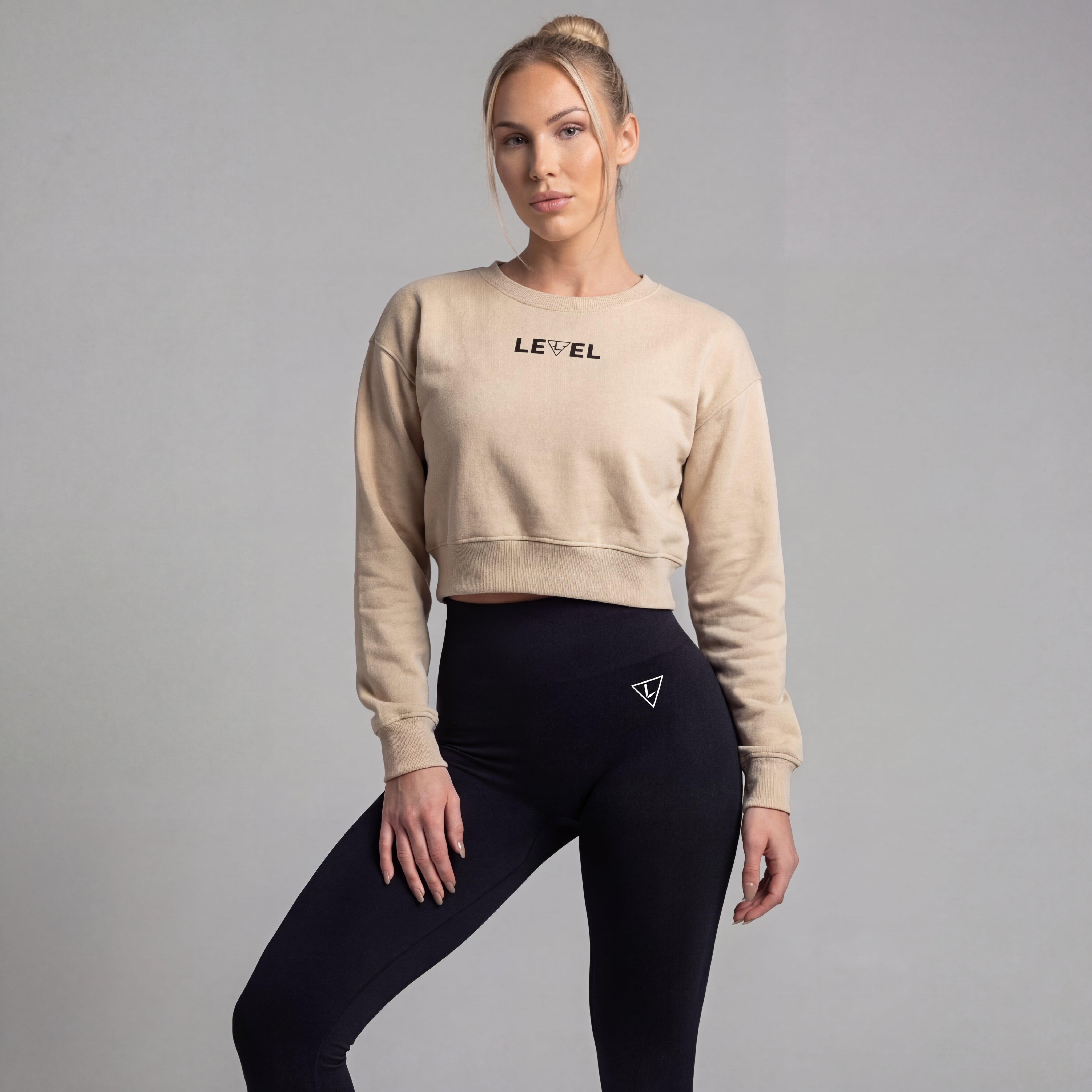 Limited Oversized Lady Crop